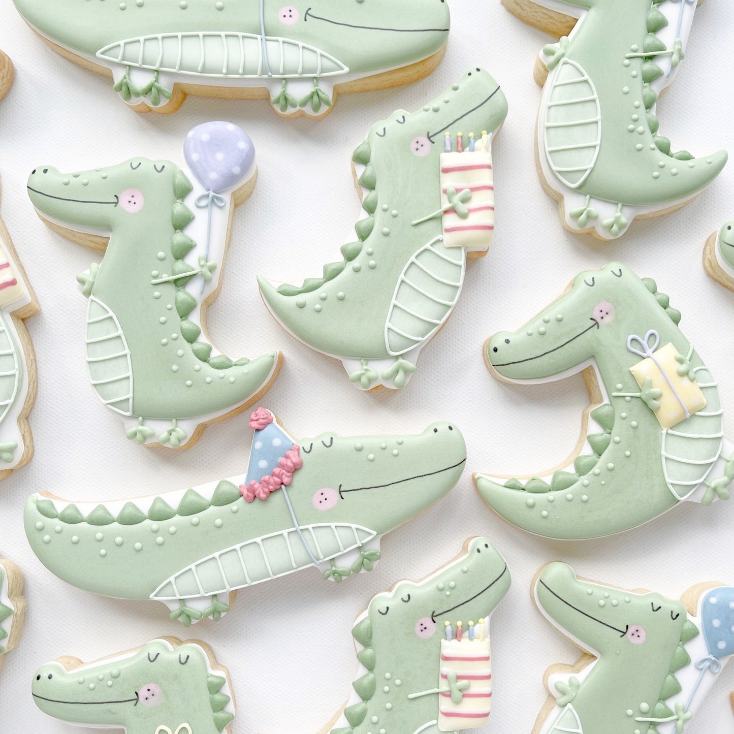 Crocodile with Party Hat Cookie Cutter